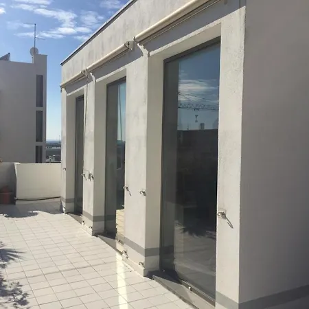 Apartment La Mia Terrazza Sul Mare - Mared'amare *