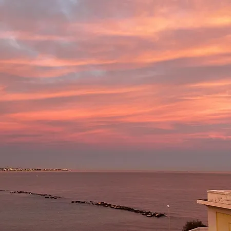 La Mia Terrazza Sul Mare - Mared'amare バーリ